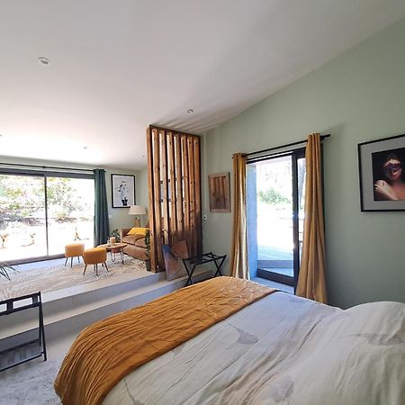 Ferienwohnung La Pinede De Venelles Exterior foto